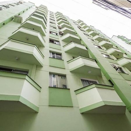 Apartamento Quadra Mar Balneário Camboriú Esterno foto